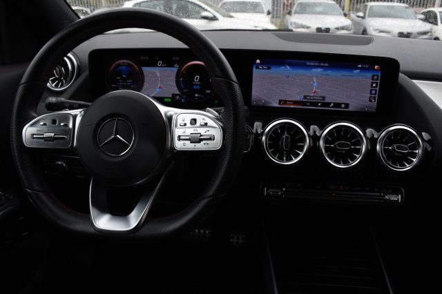 MERCEDES-BENZ GLA 250 usata, con Chiusura centralizzata