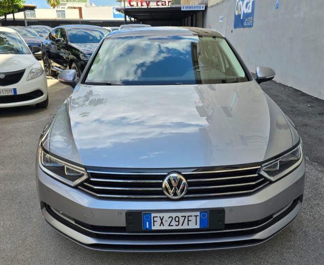 VOLKSWAGEN Passat usata, con Chiusura centralizzata