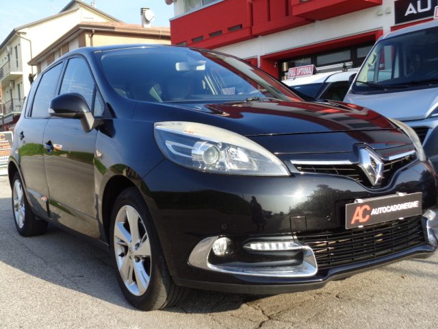 RENAULT Scenic usata, con Airbag