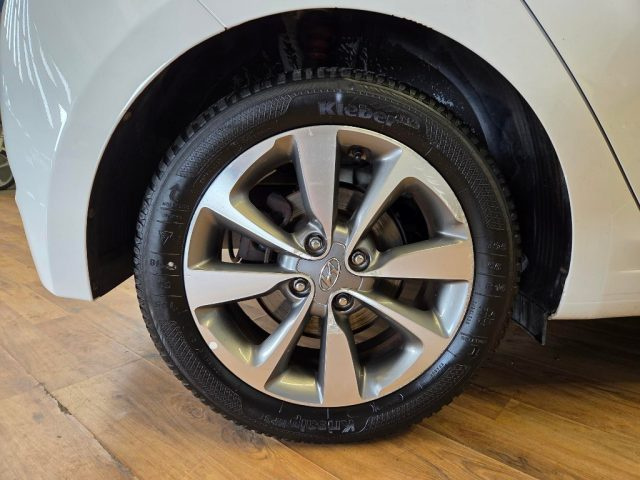 HYUNDAI i20 usata, con Autoradio