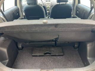 TOYOTA Yaris usata, con Fendinebbia