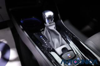 TOYOTA C-HR usata, con Sensori di parcheggio posteriori