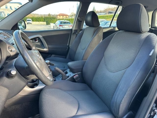 TOYOTA RAV 4 usata, con ESP