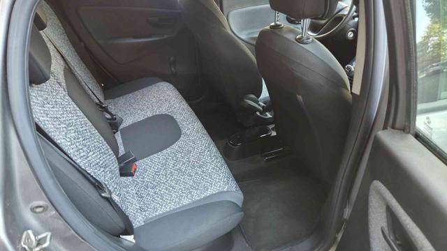 LANCIA Ypsilon usata, con Fendinebbia