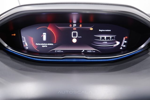 PEUGEOT 5008 usata, con Vetri oscurati