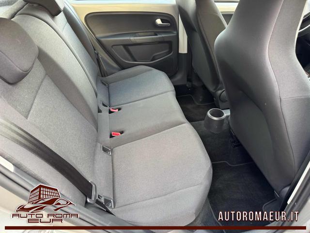 VOLKSWAGEN up! usata, con Sedile posteriore sdoppiato