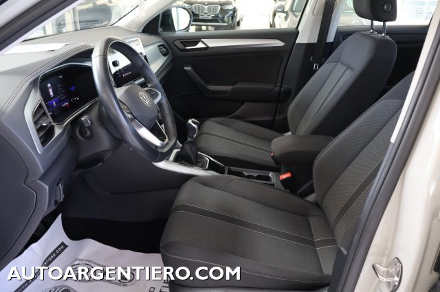 VOLKSWAGEN T-Roc usata, con Autoradio