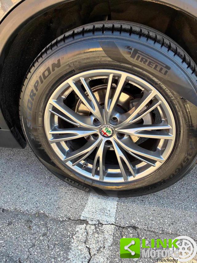 ALFA ROMEO Stelvio usata, con Chiusura centralizzata