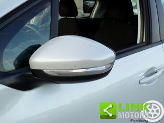 PEUGEOT 208 usata, con Isofix