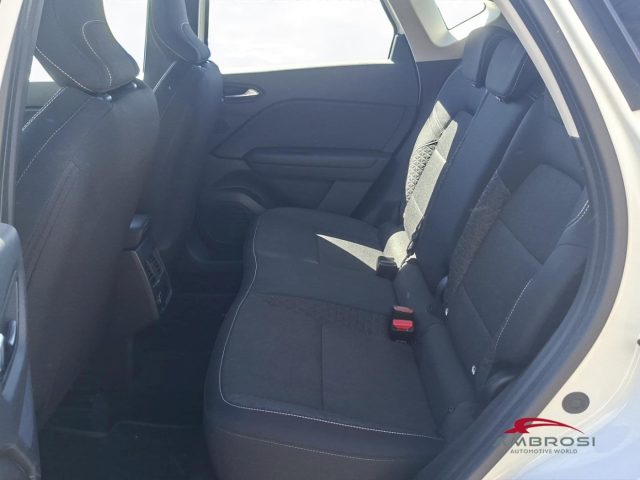 RENAULT Captur usata 9