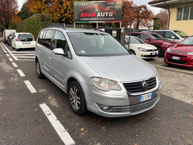 VOLKSWAGEN Touran usata, con Alzacristalli elettrici