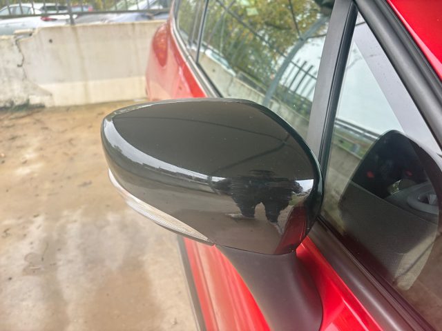 RENAULT Clio usata, con Sensori di parcheggio posteriori