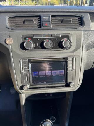 VOLKSWAGEN Caddy usata, con Frenata d