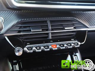 PEUGEOT 2008 usata 13