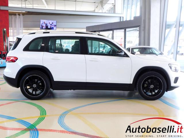 MERCEDES-BENZ GLB 200 usata, con Sedile posteriore sdoppiato