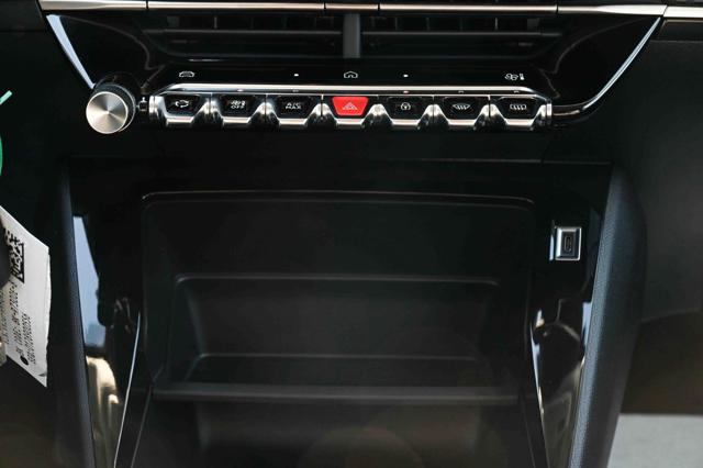 PEUGEOT 208 usata, con Touch screen