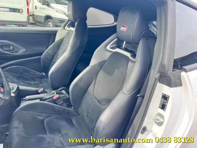 TOYOTA Yaris usata, con Servosterzo