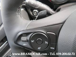 OPEL Corsa usata, con Fari LED