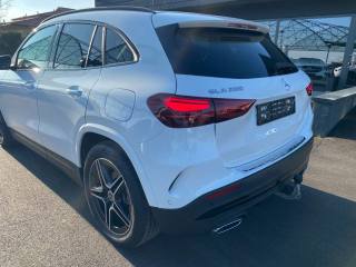 MERCEDES-BENZ GLA 200 usata, con Airbag laterali