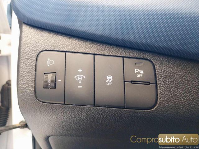 HYUNDAI i10 usata 26