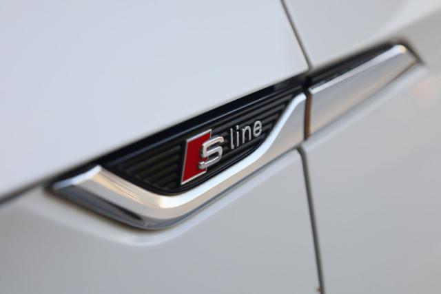 AUDI A5 usata, con Luci diurne