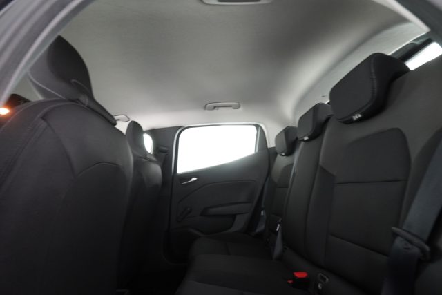 RENAULT Clio usata 9