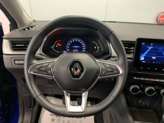 RENAULT Captur usata, con Autoradio digitale