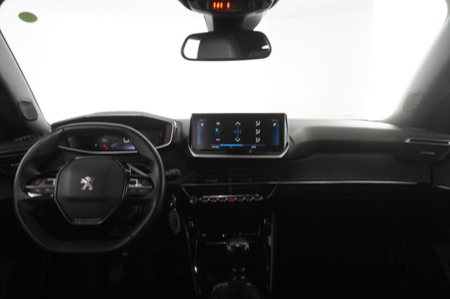 PEUGEOT 2008 usata 10
