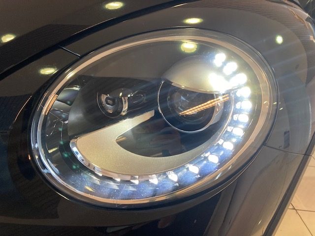 VOLKSWAGEN Maggiolino usata, con Sistema di navigazione