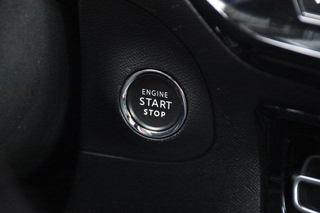 OPEL Mokka-e usata, con Volante in pelle