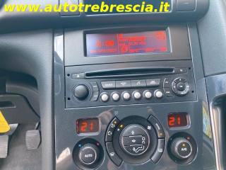 PEUGEOT 3008 usata, con Climatizzatore automatico, 2 zone