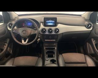 MERCEDES-BENZ B 180 usata, con Climatizzatore automatico, 2 zone