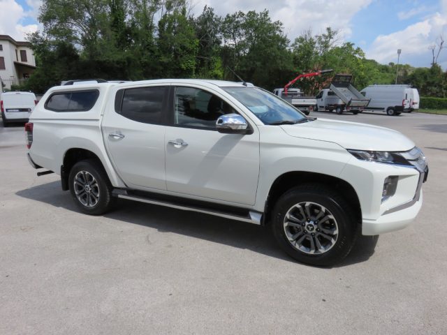 MITSUBISHI L200 usata, con Airbag