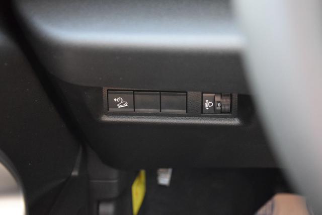 JEEP Avenger usata, con Sedile posteriore sdoppiato