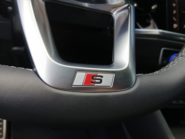 AUDI Q3 usata, con Fendinebbia