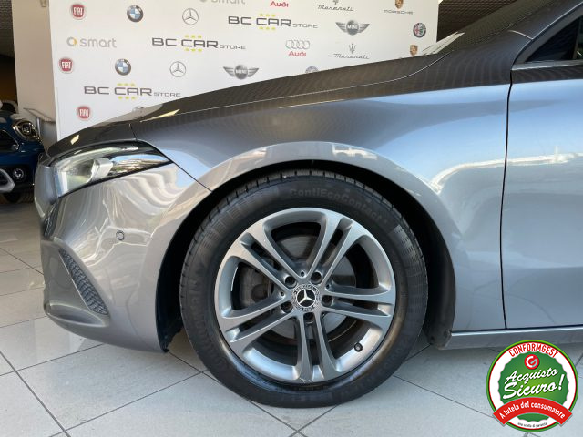 MERCEDES-BENZ A 180 usata, con USB