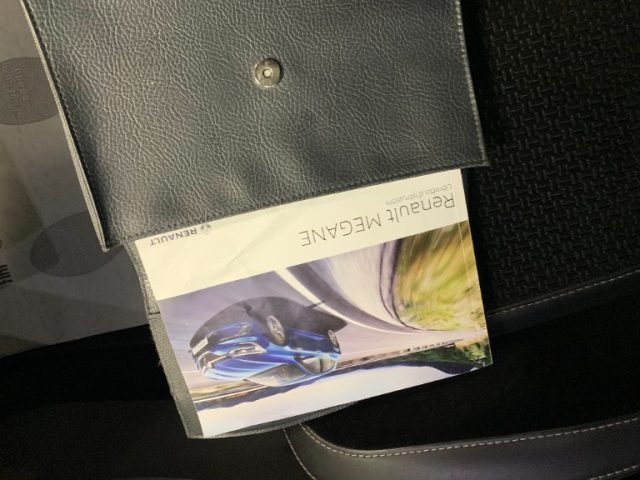 RENAULT Megane usata, con Volante multifunzione