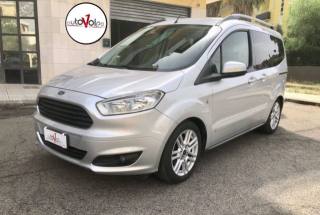 FORD Tourneo Courier usata, con Airbag