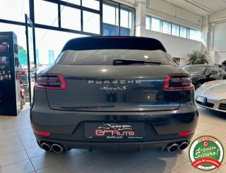PORSCHE Macan usata, con Alzacristalli elettrici
