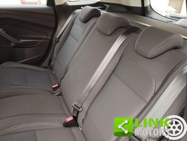FORD Kuga usata, con Telecamera per parcheggio assistito