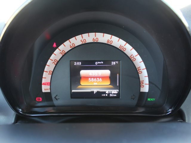 SMART ForTwo usata, con USB