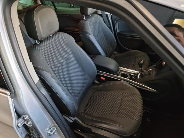 OPEL Zafira Tourer usata, con Cruise Control