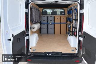 RENAULT Trafic usata, con Fendinebbia