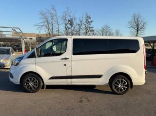 FORD Transit Custom usata, con Autoradio