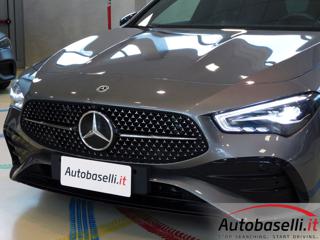 MERCEDES-BENZ CLA 200 usata, con Autoradio digitale