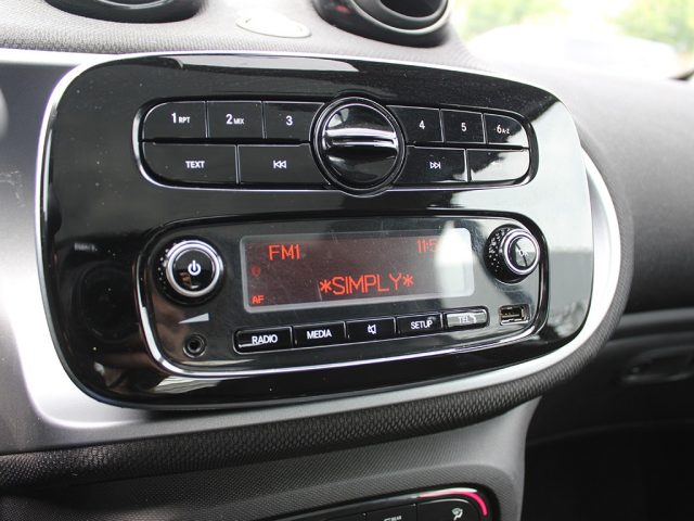 SMART ForTwo usata, con MP3