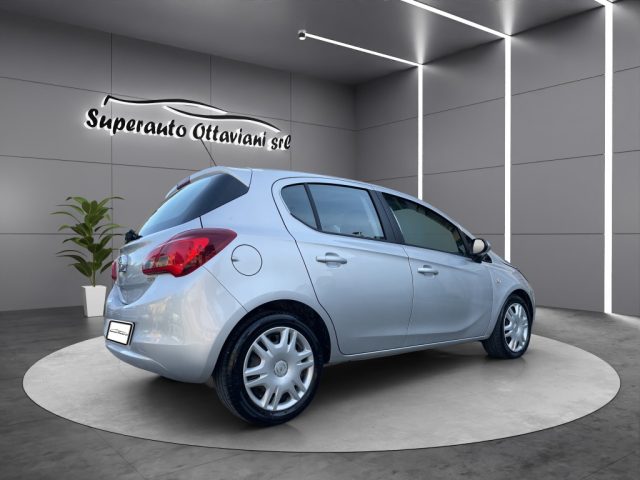 OPEL Corsa usata, con Autoradio