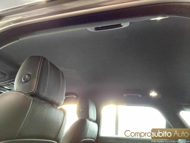 LAND ROVER Range Rover Velar usata 28