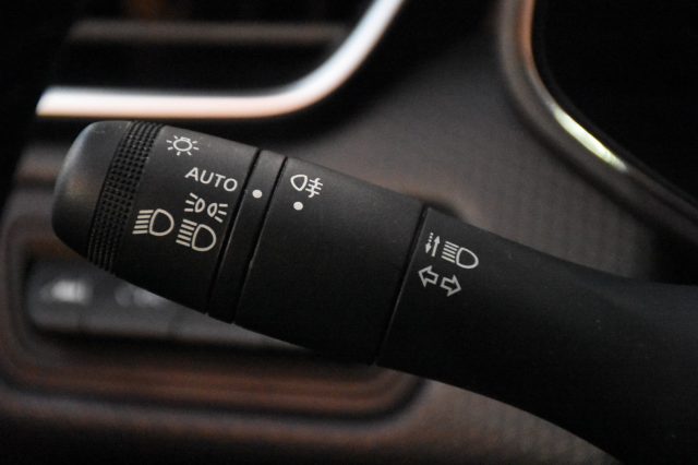 RENAULT Clio usata, con Controllo vocale