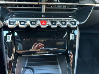 PEUGEOT 2008 usata 25